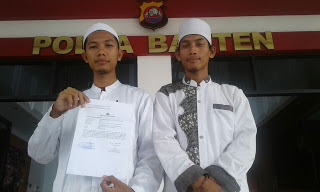 Front Santri Indonesia Akhirnya Polisikan Aktivis Gay Dede Oetomo