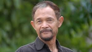 Kenapa seorang jurnalis senior : Goenawan Mohamad dihujat dan ditertawakan?