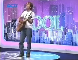 Viral Video Musik Pujiono yang Tidak Kalah KEREN dengan Lagu #2019GantiPresiden