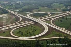 Realitas Infrastruktur Jalan Tol Indonesia