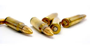 Peluru nyasar gugat pencemaran nama baik