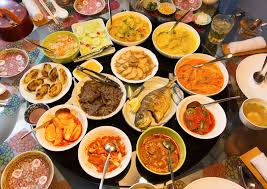 Jagalah makananmu !!