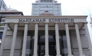 Menakar Peluang Diskualifikasi Paslon 01 oleh Mahkamah Konstitusi